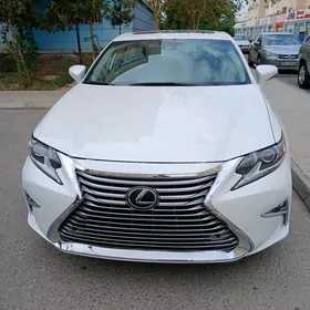 Lexus ES 350 2018