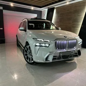 BMW X7 2024