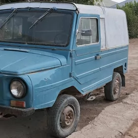 UAZ Profi 1986