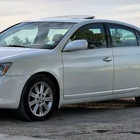 Toyota Avalon 2005