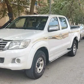 Toyota Hilux 2012