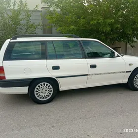 Opel Astra 1996