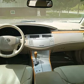 Toyota Avalon 2008