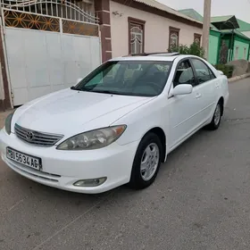 Toyota Camry 2004