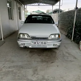 Opel Omega 1992