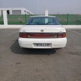 Toyota Camry 1993