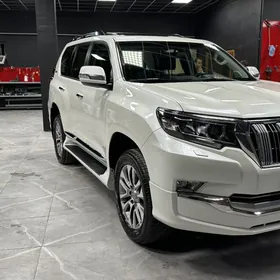 Toyota Land Cruiser Prado 2022