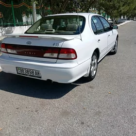 Nissan Maxima 1997