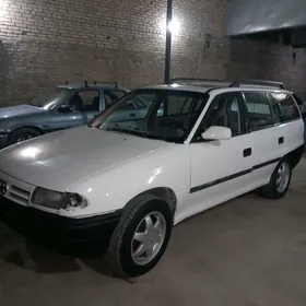 Opel Astra 1992