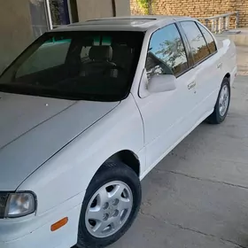 Infiniti G20 1996