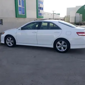 Toyota Camry 2010