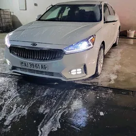 Kia Cadenza 2017