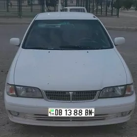 Nissan Sunny 1998