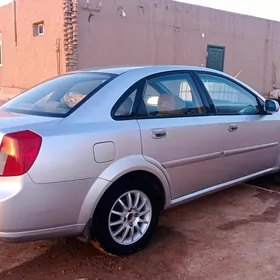 Chevrolet Lacetti 2003