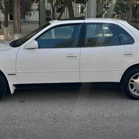 Toyota Camry 1995