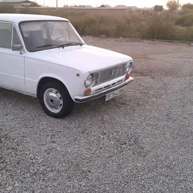 Lada 2104 1986