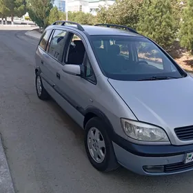 Opel Zafira 1999