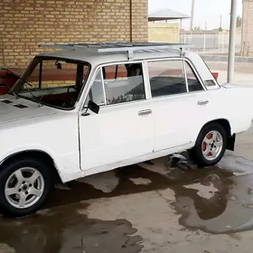 Lada 2104 1980