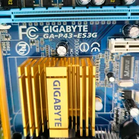 Материнская плата Gigabyte