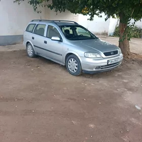 Opel Astra 2001