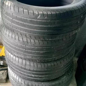 235/55R19..  GOODYEAR