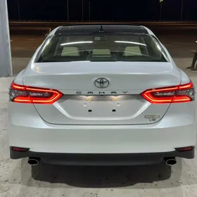 Toyota Camry 2024