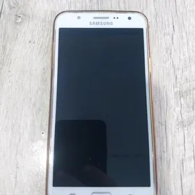 Samsung galaxy j7