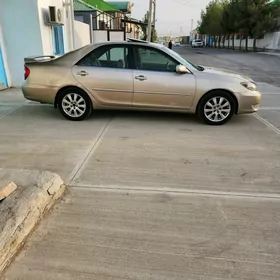 Toyota Camry 2003