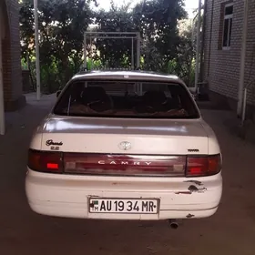 Toyota Camry 1993