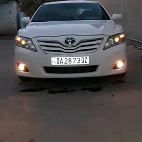 Toyota Camry 2010