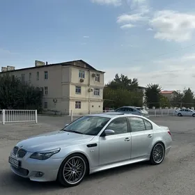 BMW 550 2004