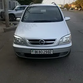 Opel Zafira 2004