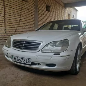 Mercedes-Benz S-Class 2001