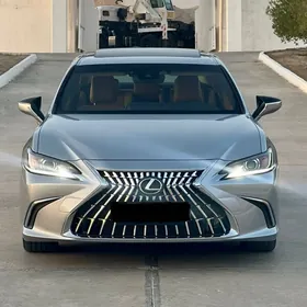 Lexus ES 350 2022