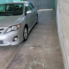 Toyota Corolla 2011