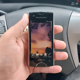 Sony Xperia ST18i arassa