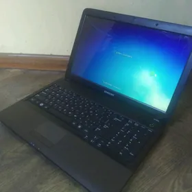 i3 SAMSUNG NOTEBOOK