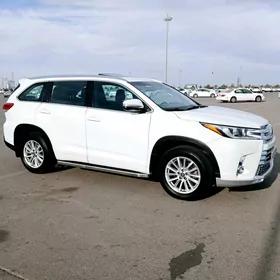 Toyota Highlander 2017