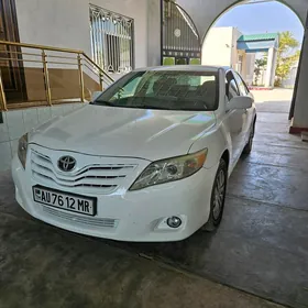 Toyota Camry 2010