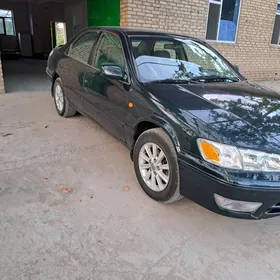 Toyota Camry 1998