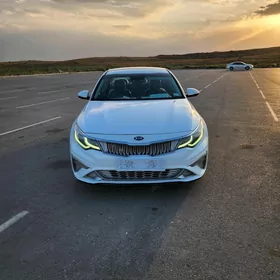 Kia Optima 2019