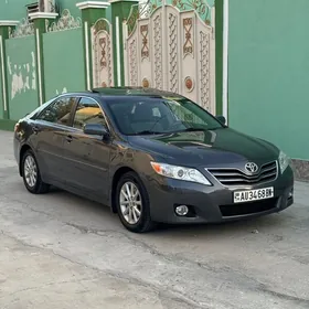 Toyota Camry 2010