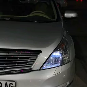 Nissan Teana 2010