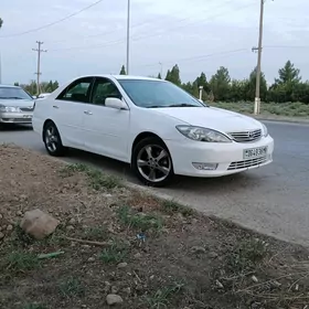 Toyota Camry 2004