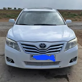 Toyota Camry 2011