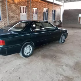 Toyota Camry 1995