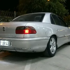 Opel Omega 1996