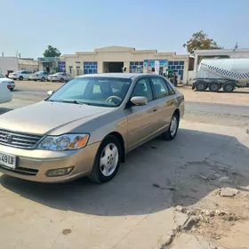 Toyota Avalon 2000