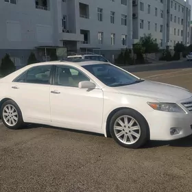 Toyota Camry 2010