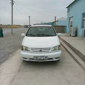 Toyota Sienna 2000